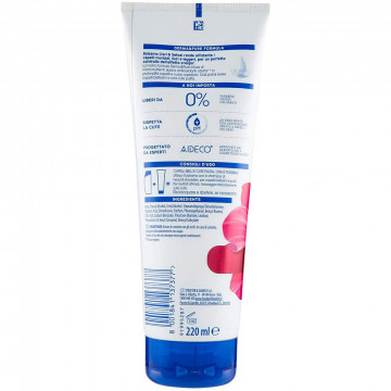 Head & Shoulders Lisci e Setosi Balsamo per Cute e Capelli, 220 Ml